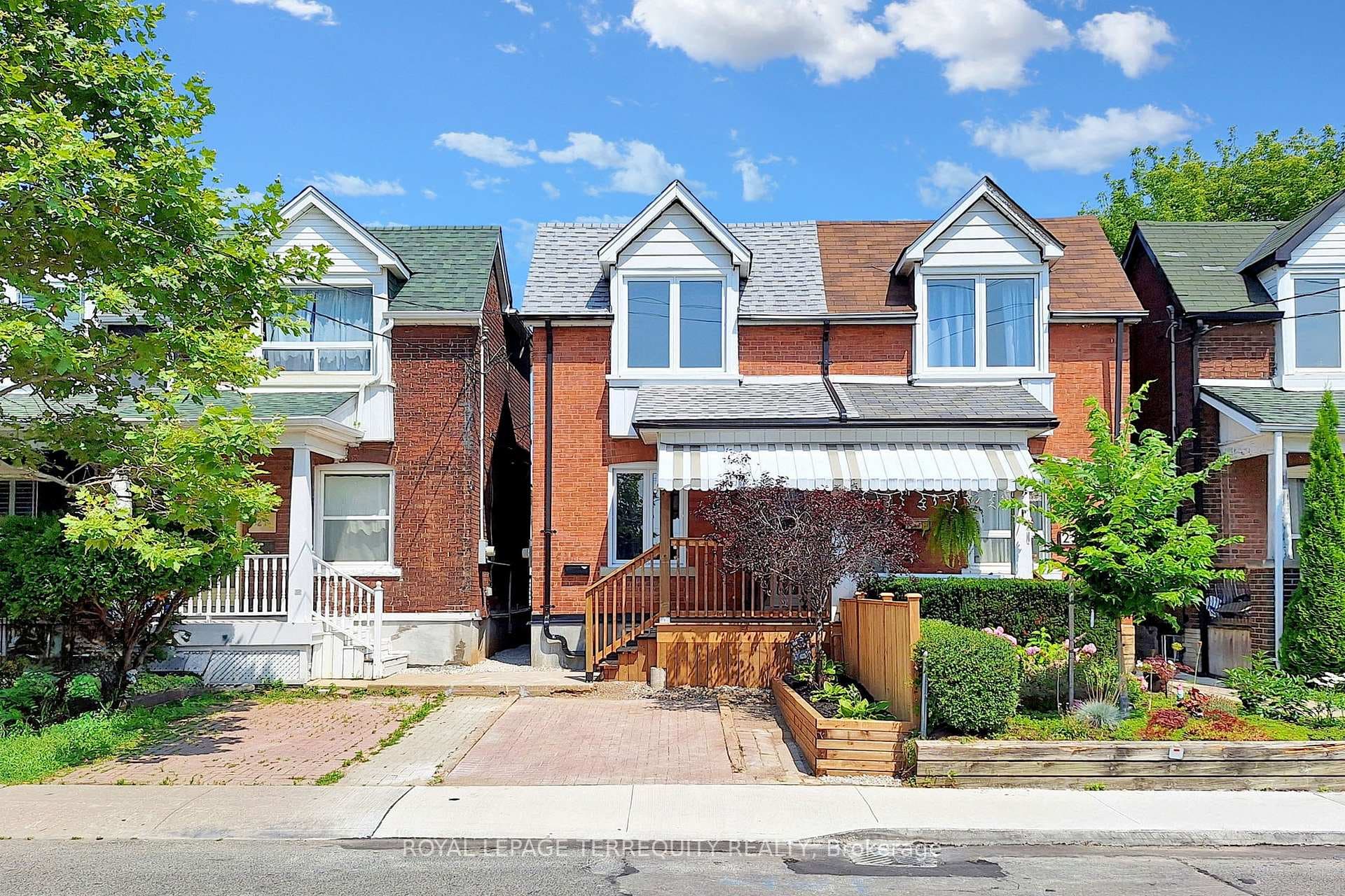 25 Sibley Avenue photo 1