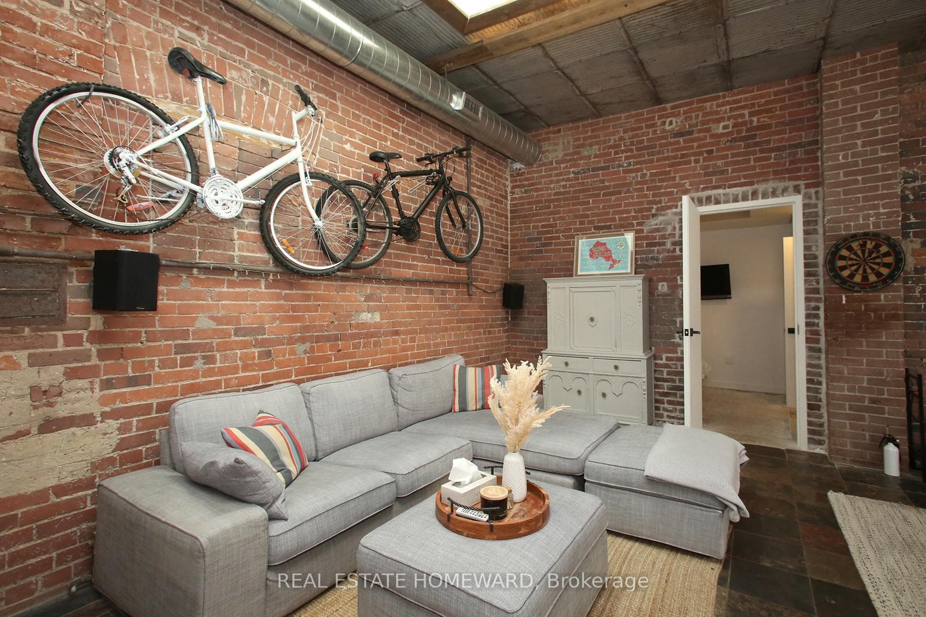147 Boston Avenue photo 4