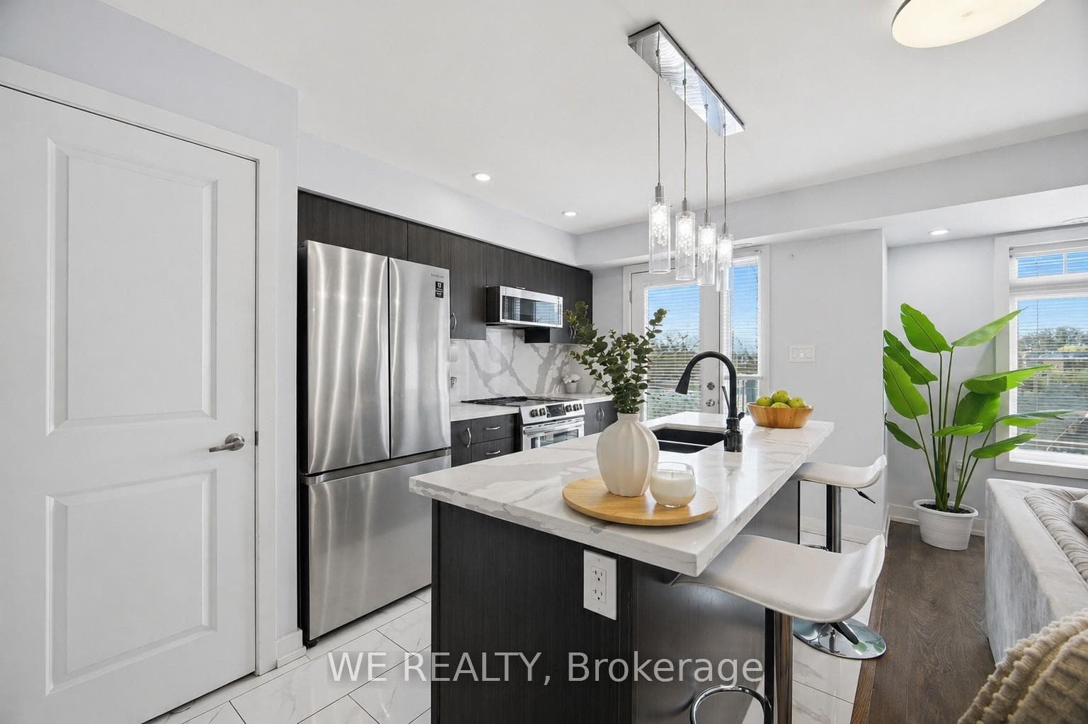 60 Parrotta Drive Unit 276 photo 9