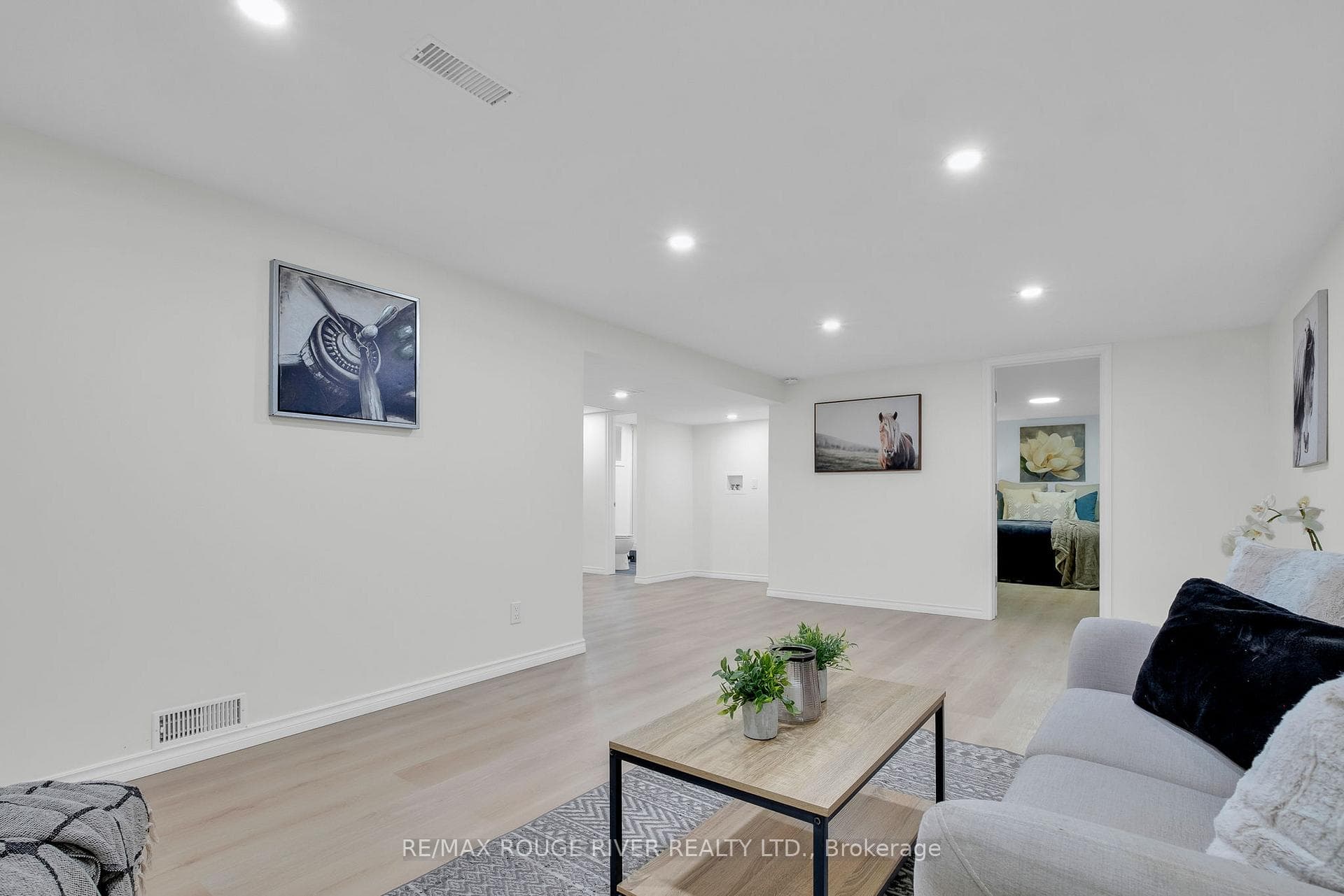 56 Liberty Street photo 28