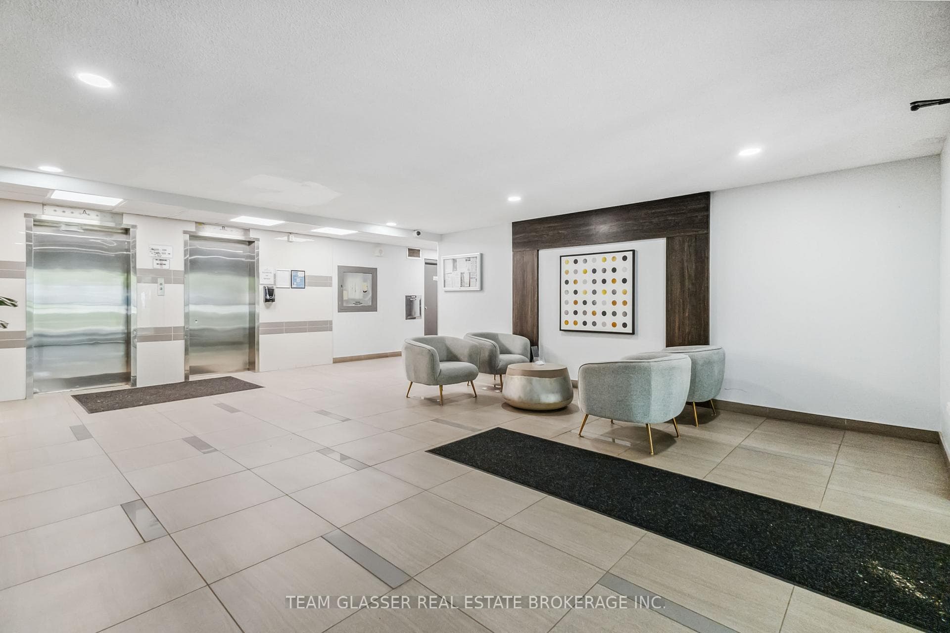 1560 Adelaide Street Unit 172 photo 6