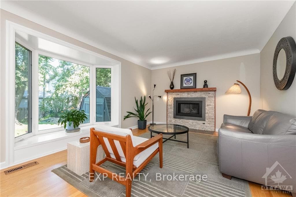 1478 PORTAL Street photo 5