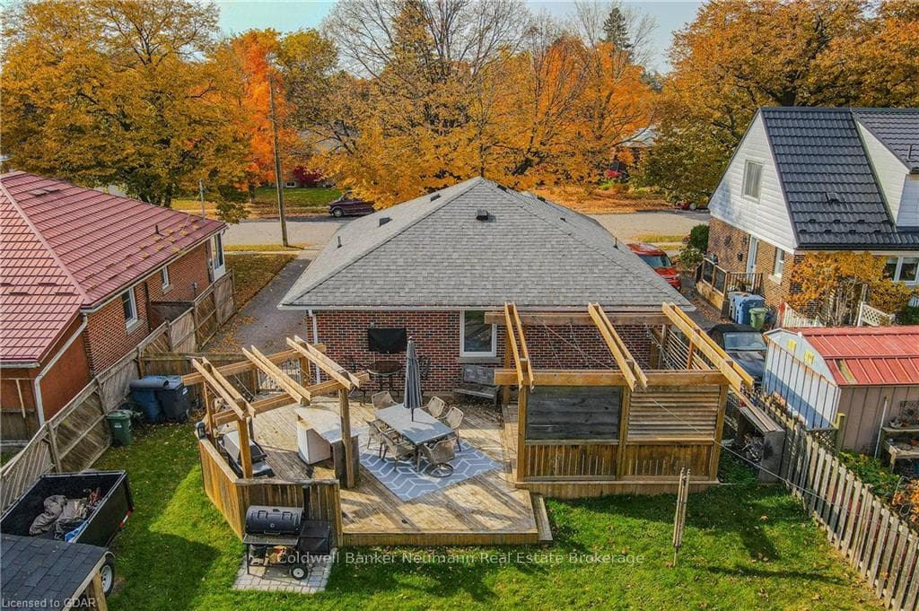 339 METCALFE Street photo 33