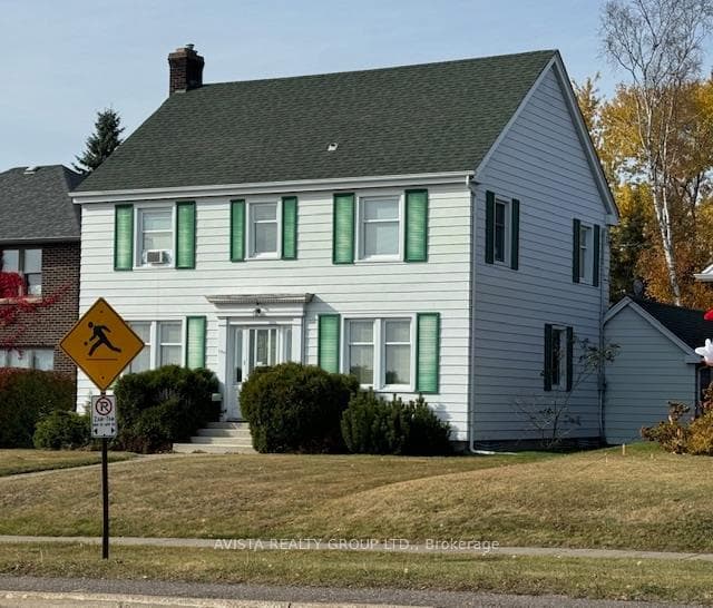 120 High St. South photo 2