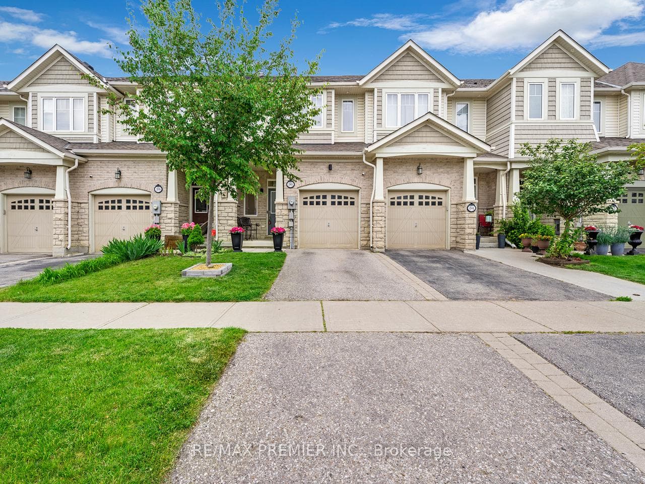 36 Mcpherson Road photo 1