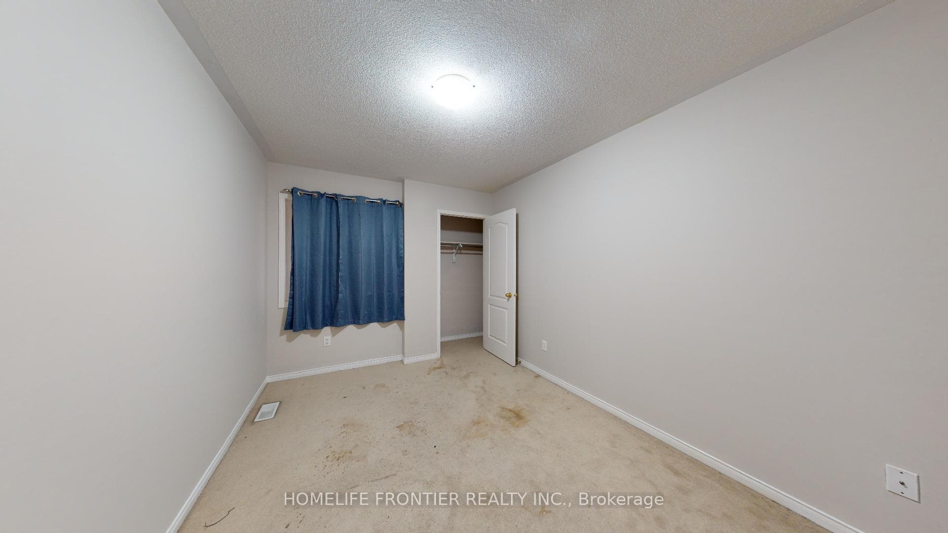 9 Elia Lane photo 14