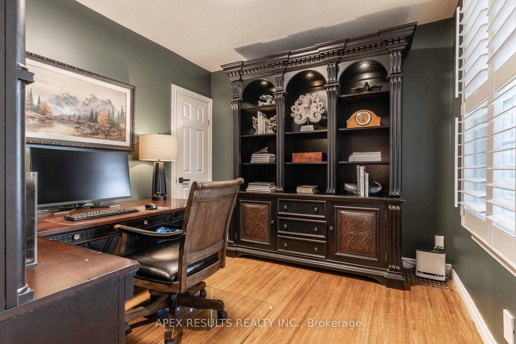 28 Park Row photo 9
