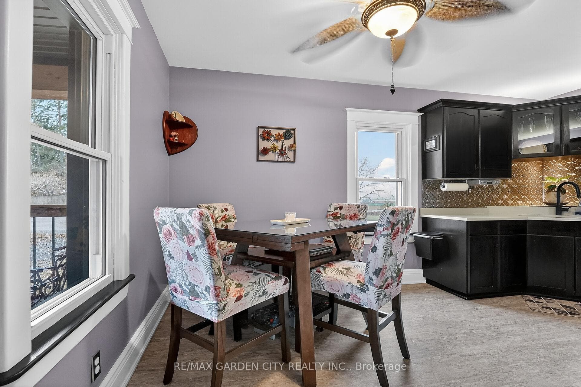 3745 King Street photo 9