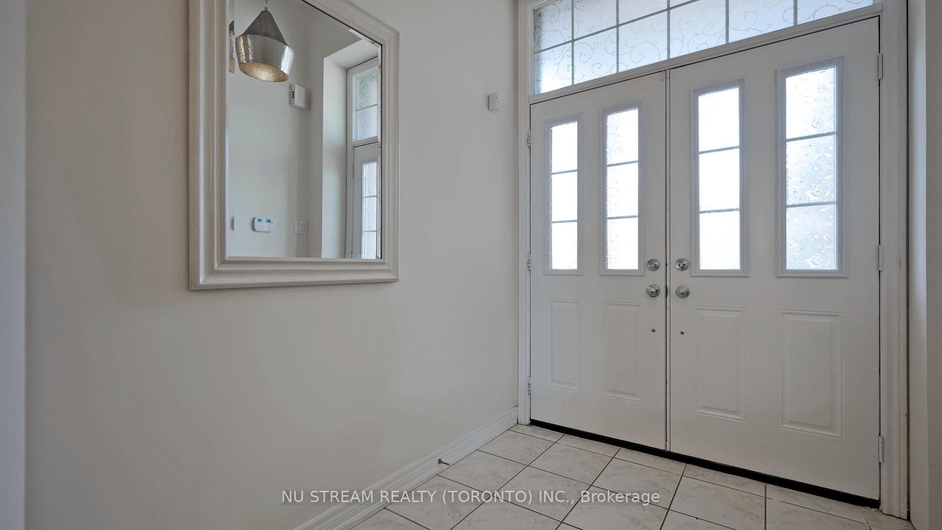 73 Serano Crescent photo 13