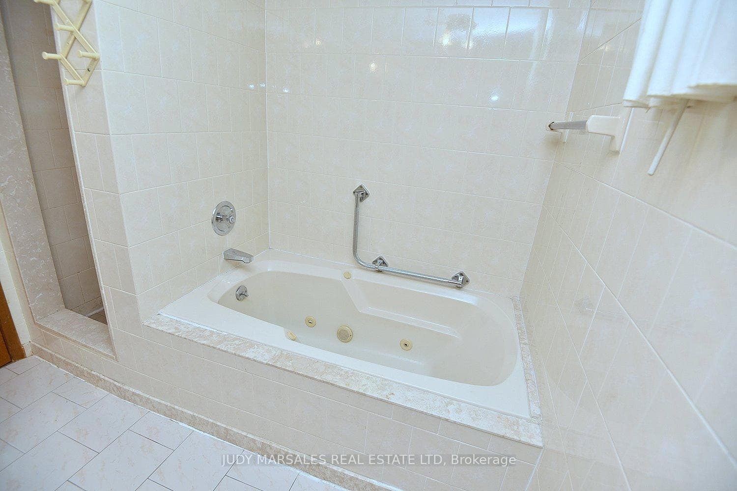 67 Glendee Road photo 25