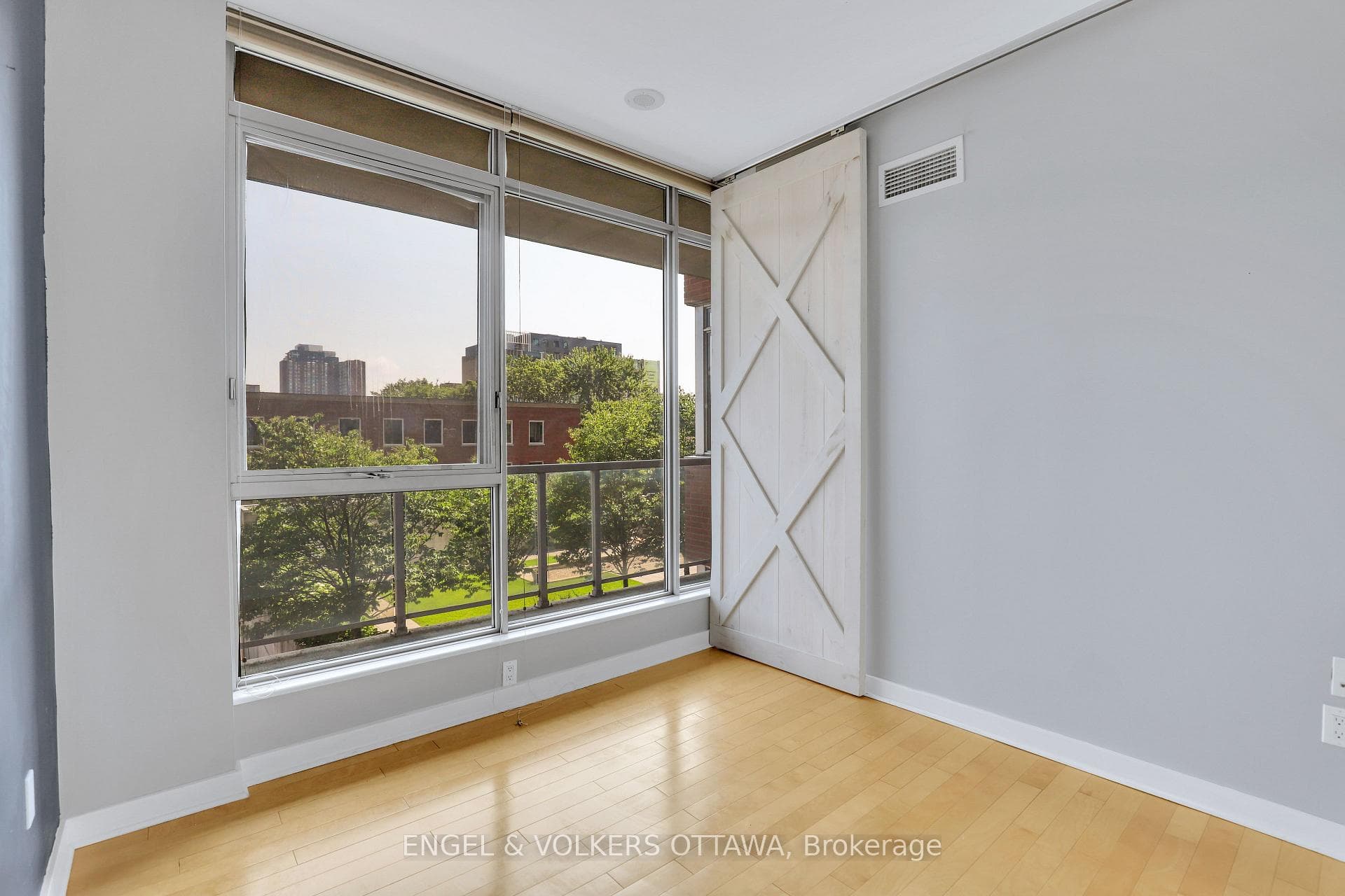 383 Cumberland Street Unit 406 photo 14