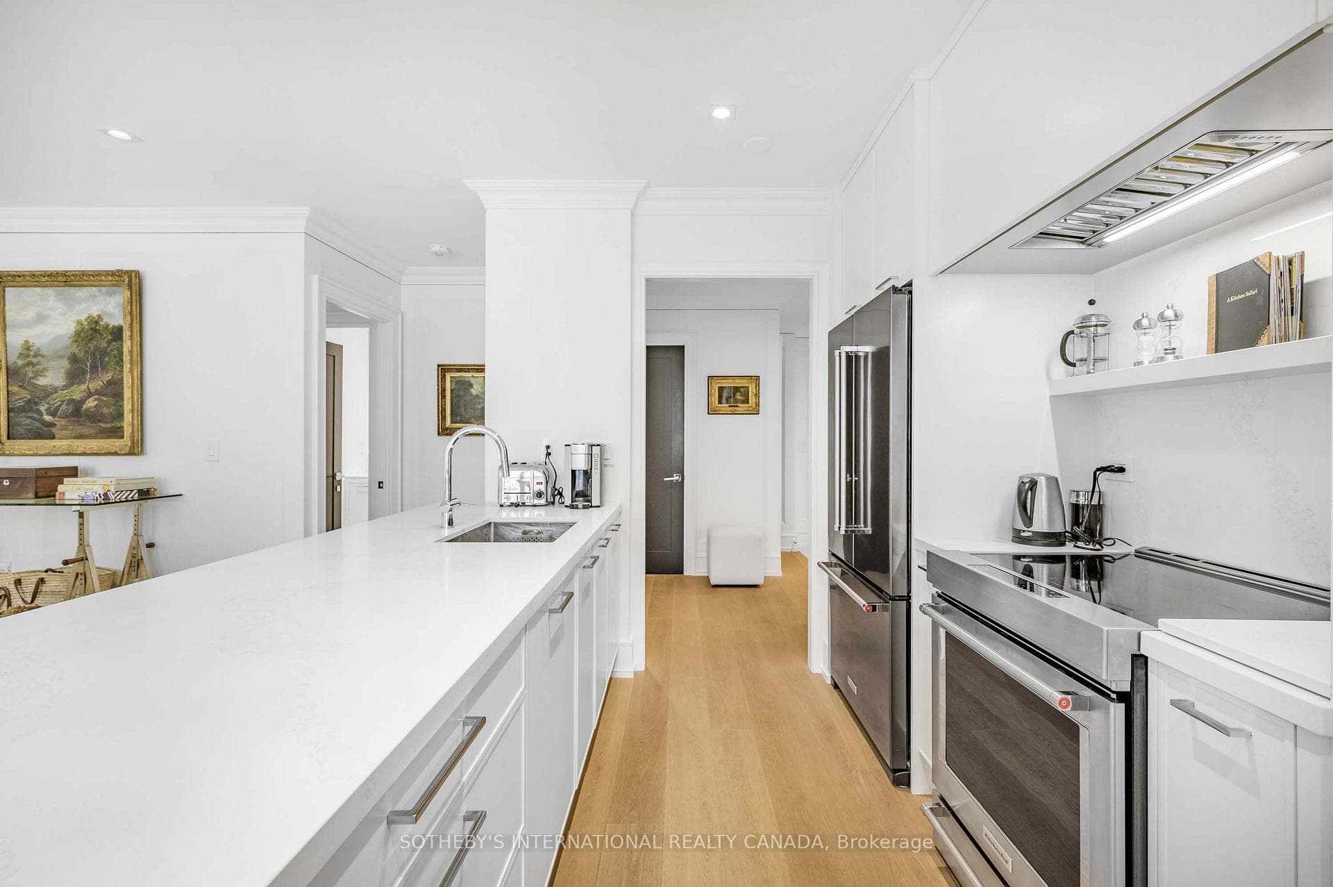 10 Delisle Avenue Unit 104 photo 6