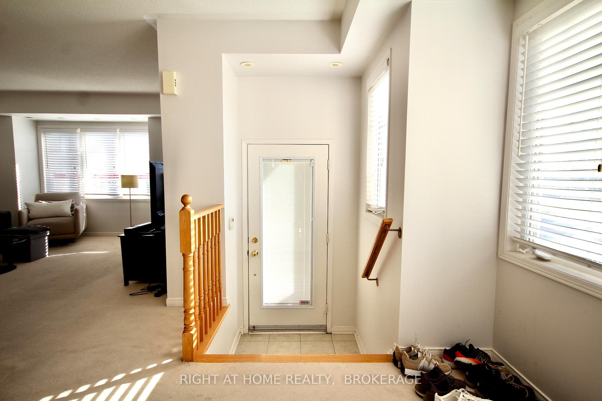 3985 EGLINTON Avenue Unit 23 photo 8