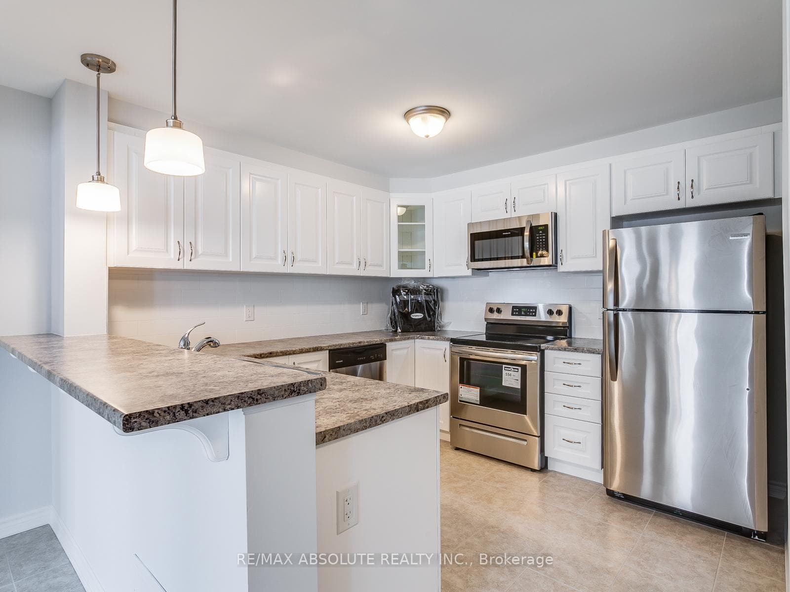 315 PUMPKINSEED Crescent photo 4