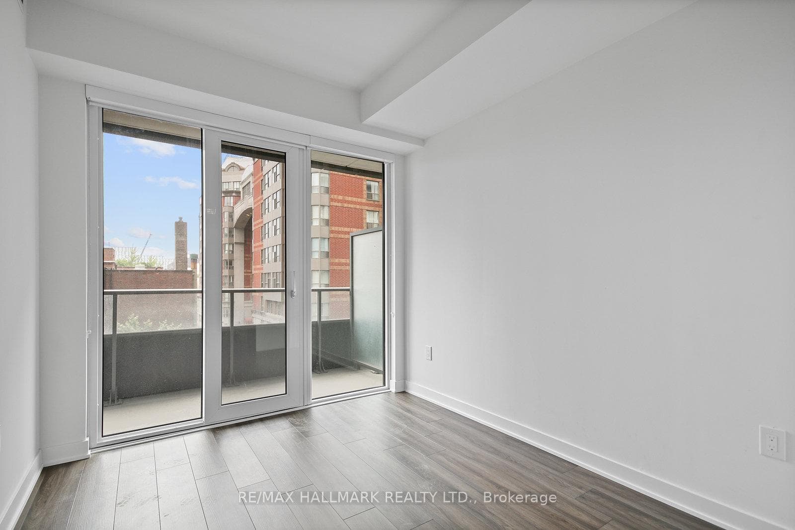 70 Princess Street Unit 306 E photo 10