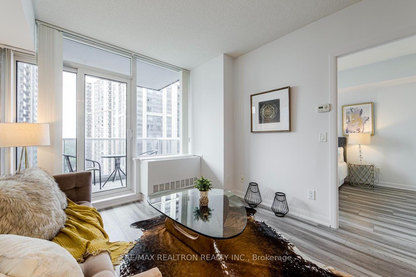 4968 Yonge Street Unit 1505 photo 14