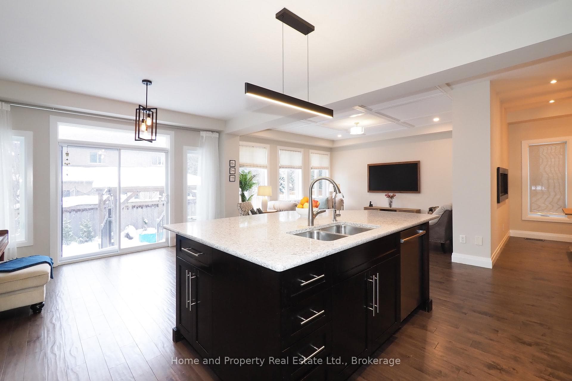 604 Pinery Trail photo 20