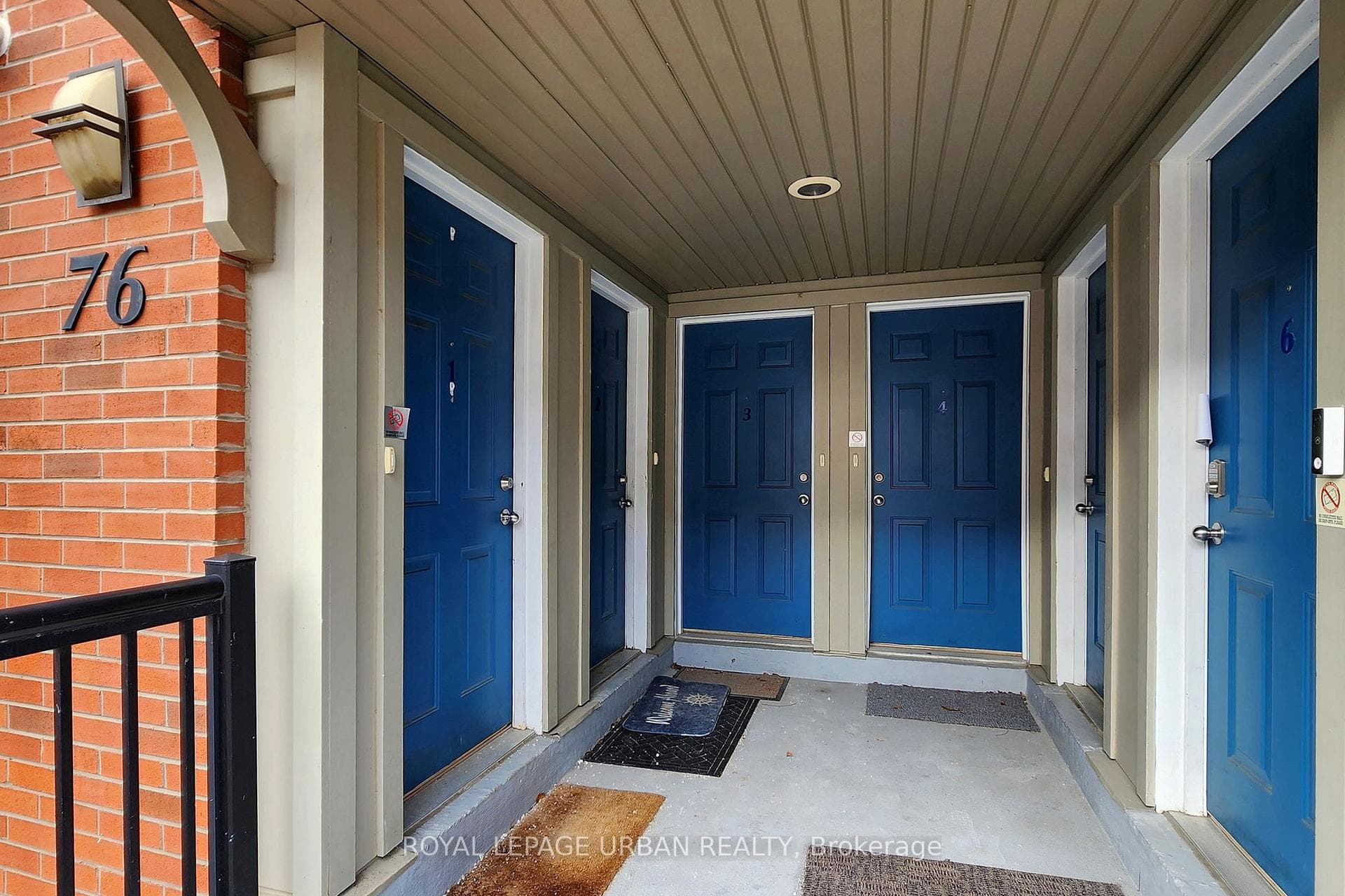 76 Munro Street Unit 2 photo 5