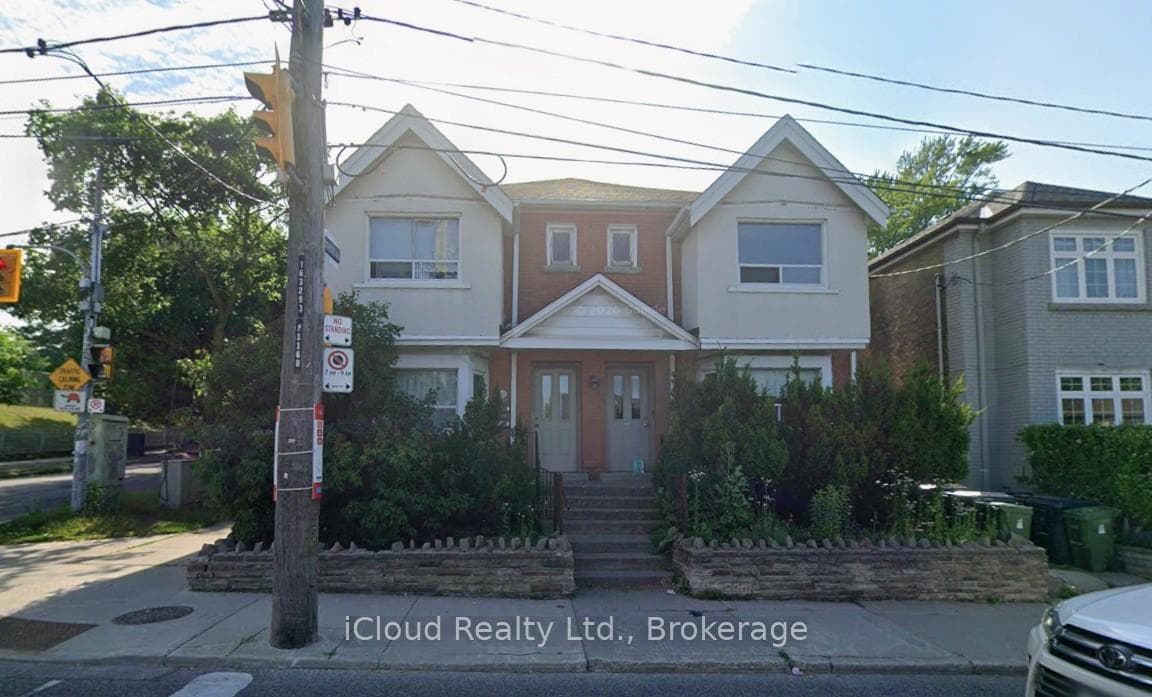 1162 Avenue Road Unit Upper photo 1