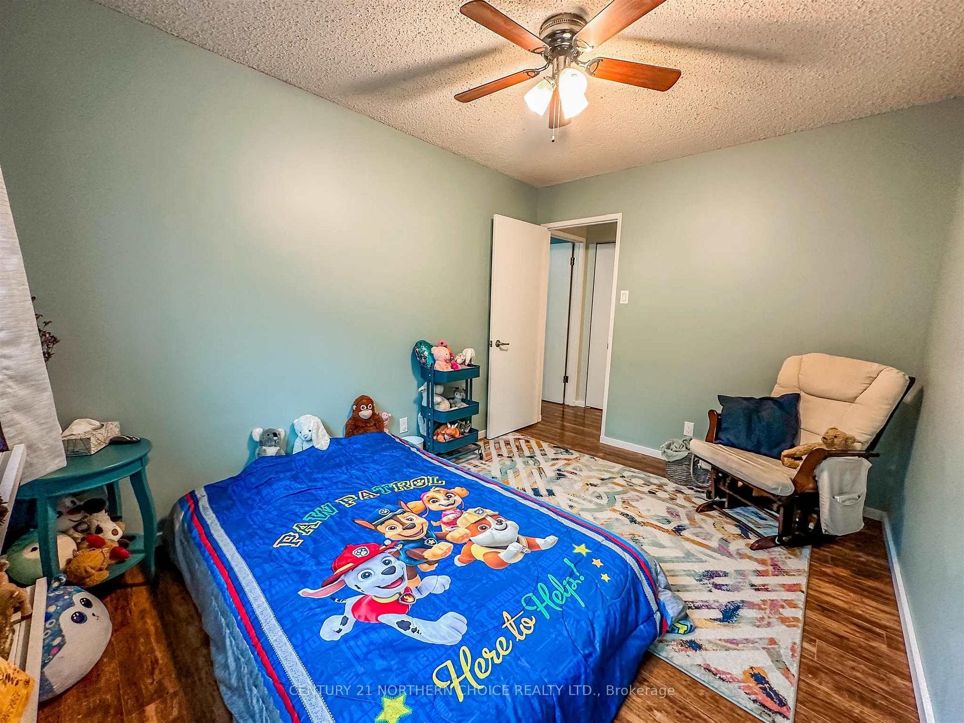 35 CAMBRIAN DRIVE photo 25