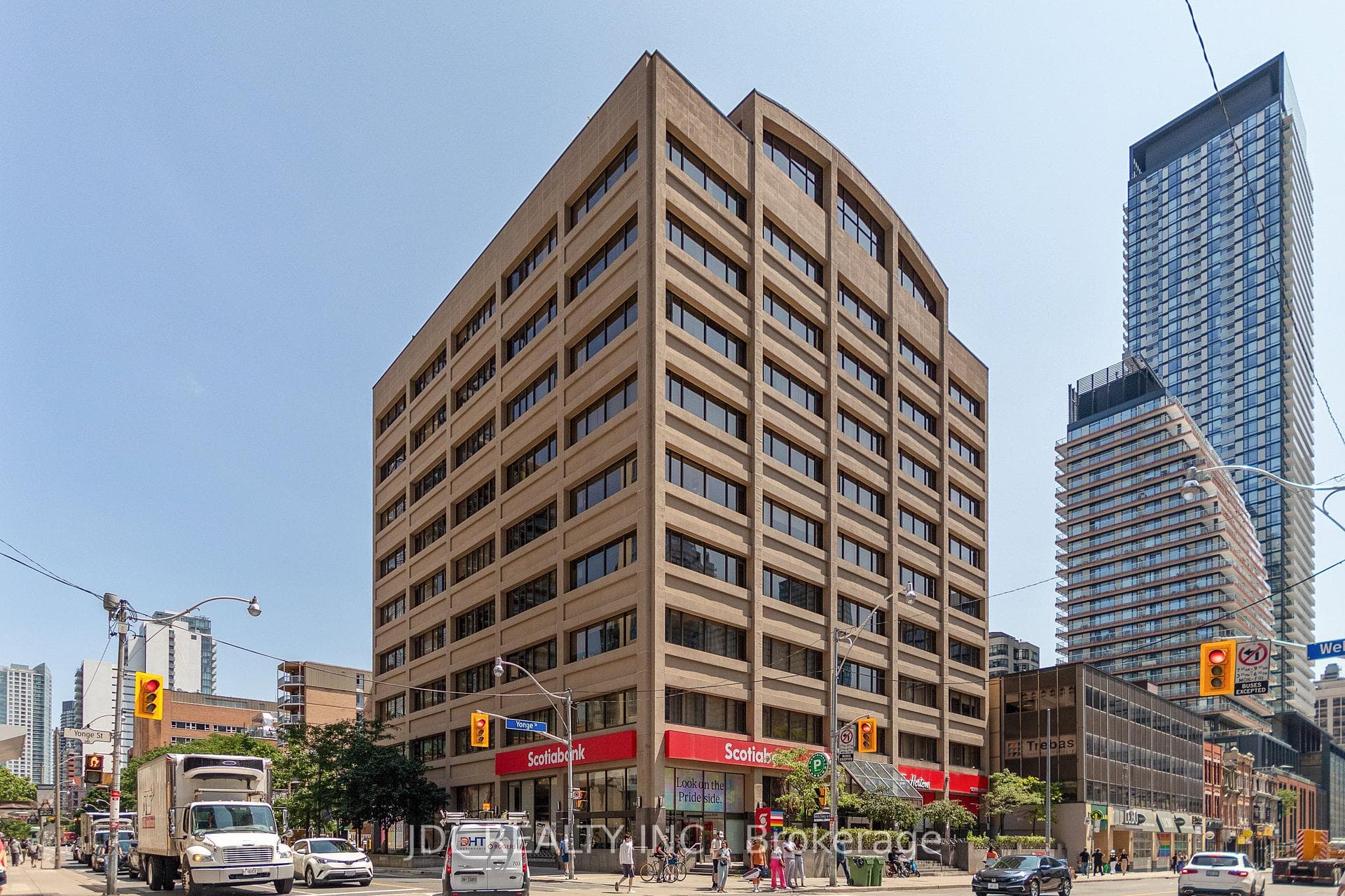 555 Yonge Street Unit 510 photo 36