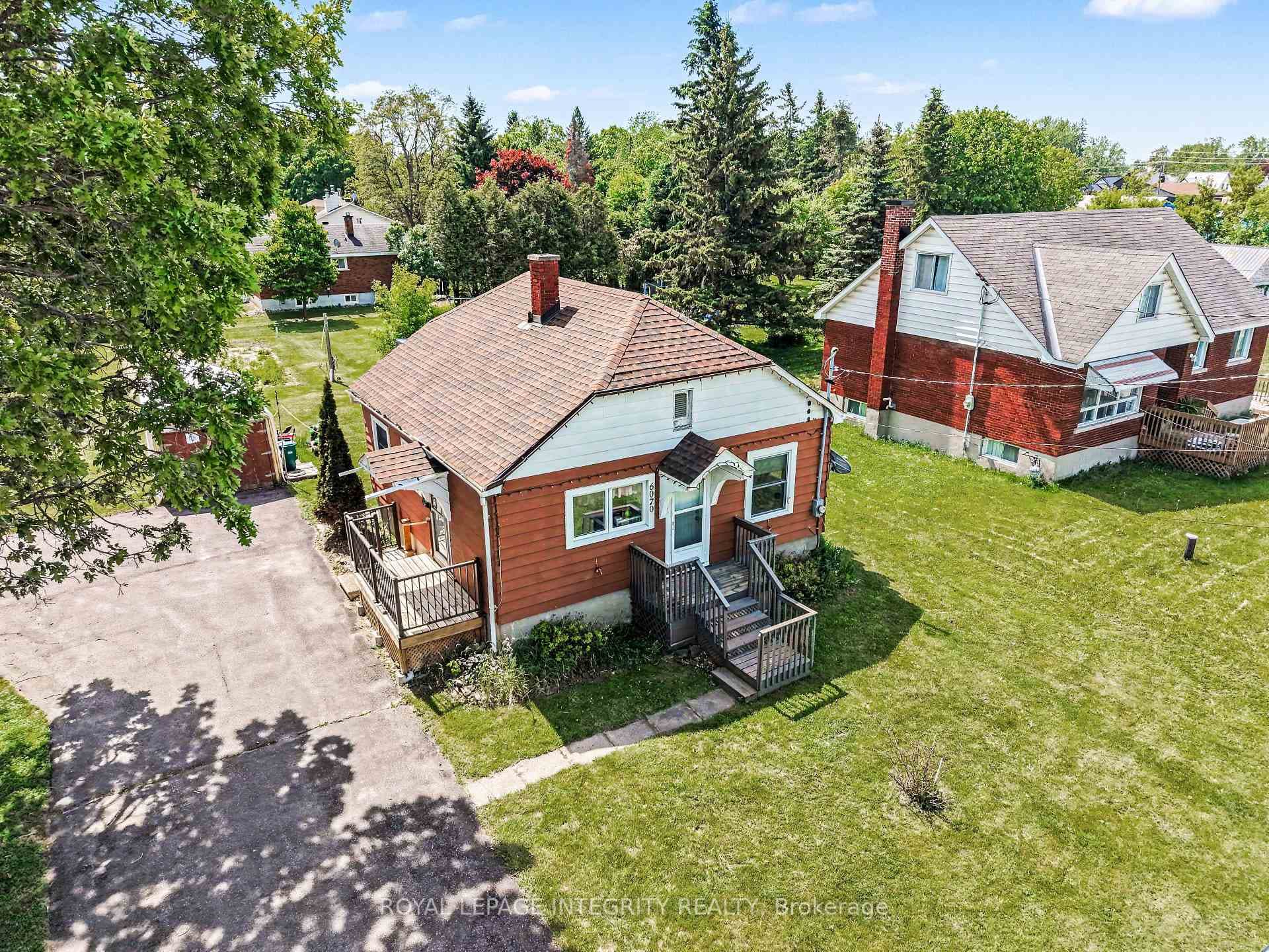6070 Perth Street photo 1