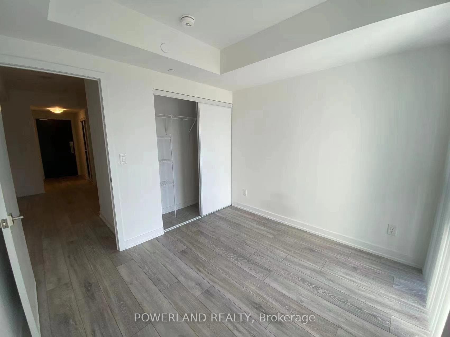 159 Wellesley Street Unit 1702 photo 8