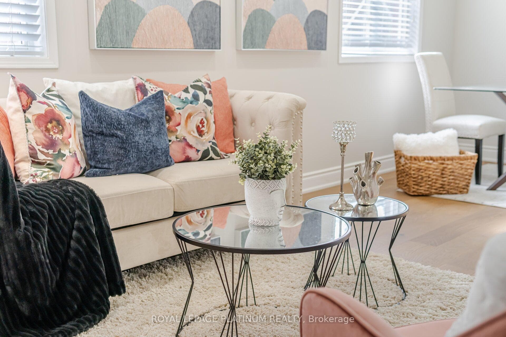 63 Culture Crescent photo 14