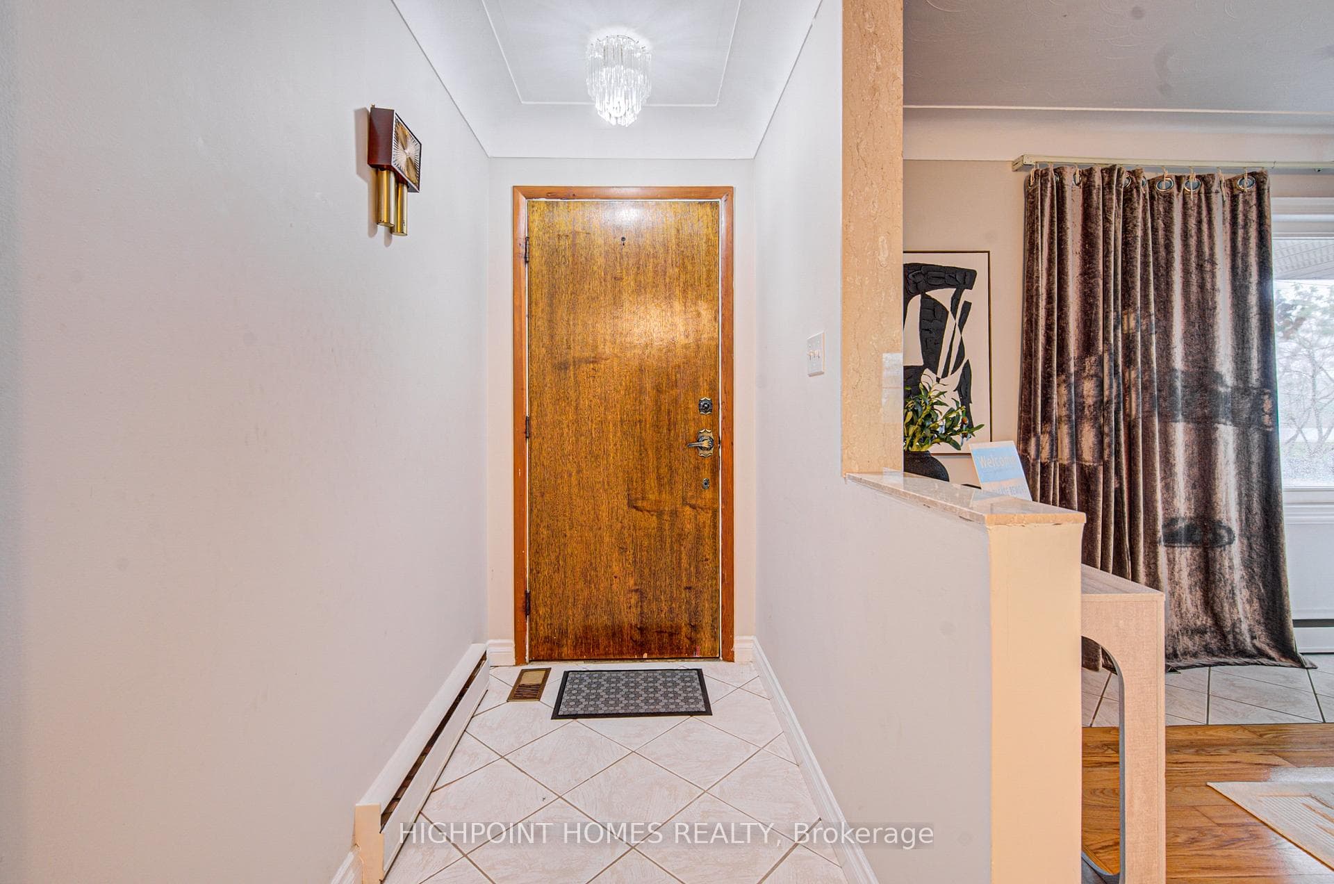 5438 Trafalgar Road photo 5