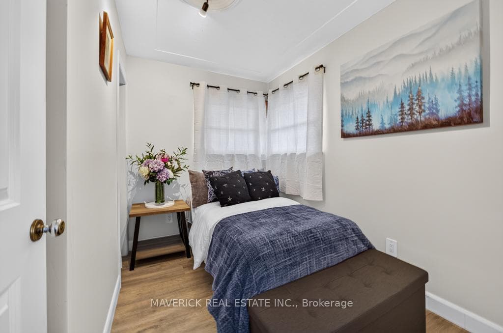 180 FOREST Avenue photo 19