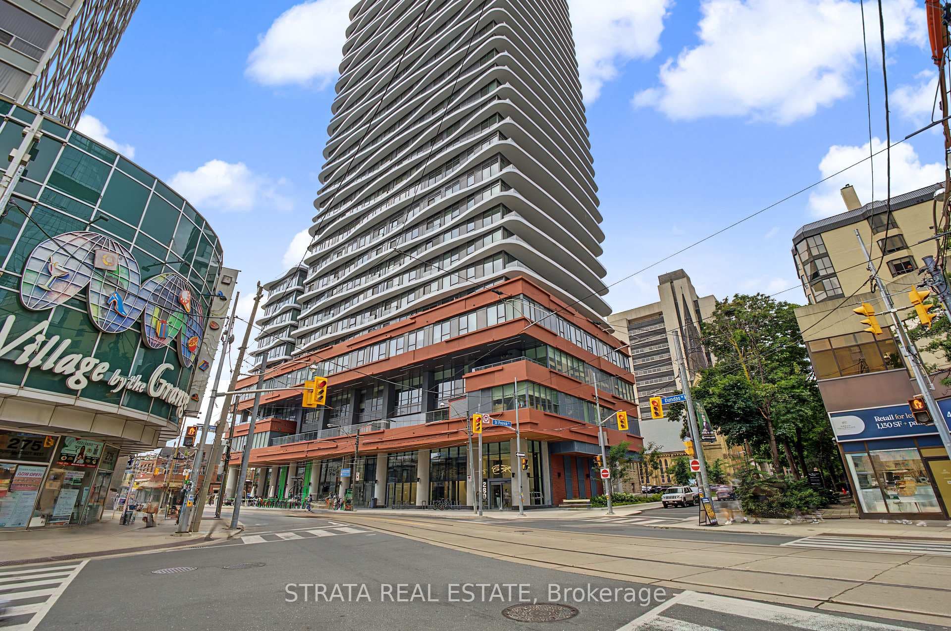 280 Dundas Street Unit 403 photo 1