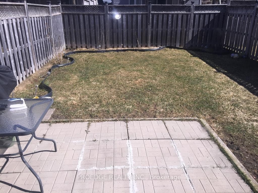 1338 Countrystone Drive photo 5