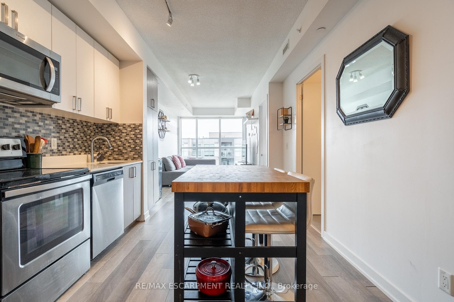 5240 Dundas Street Unit B417 photo 1