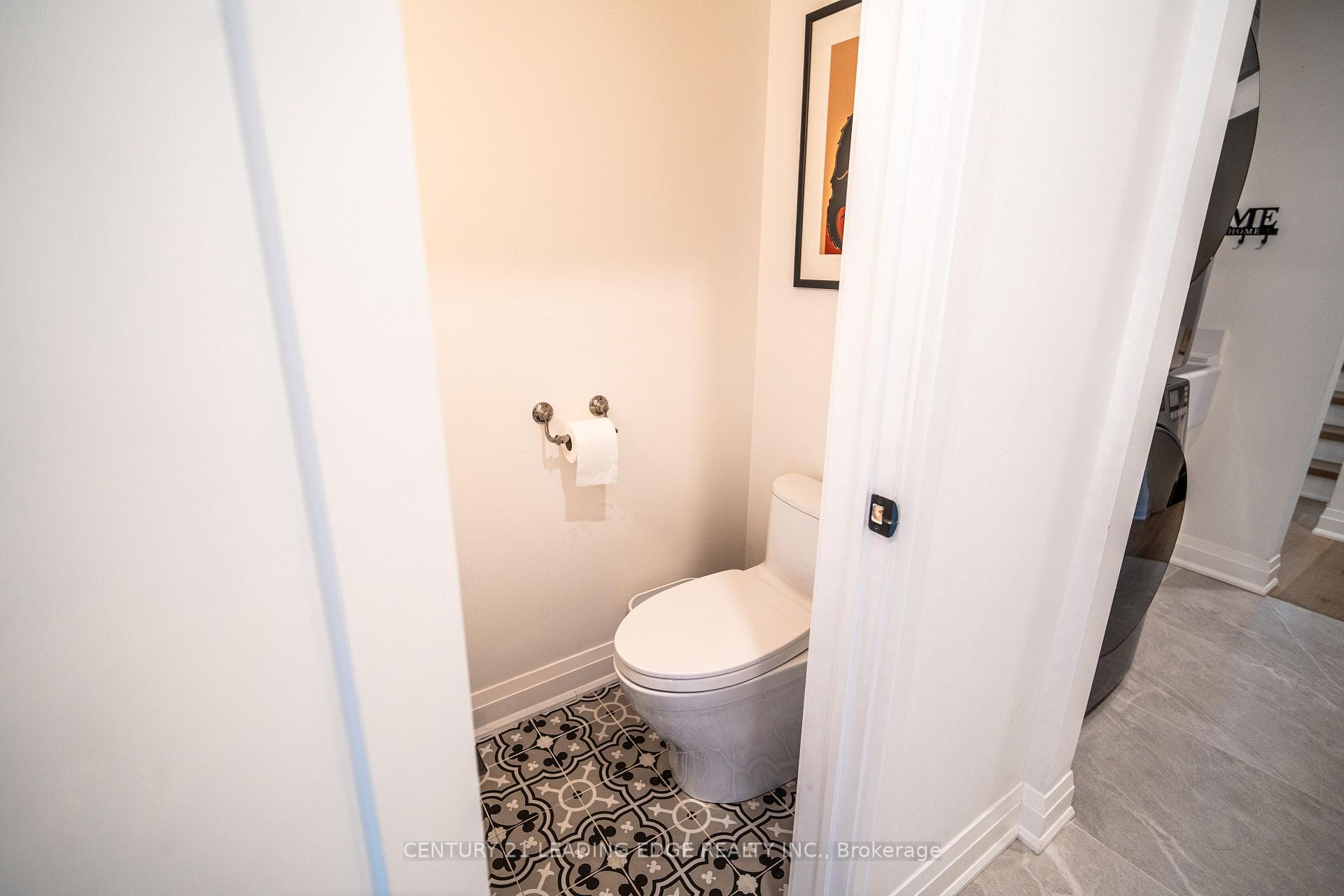 161 WALTON Drive photo 19
