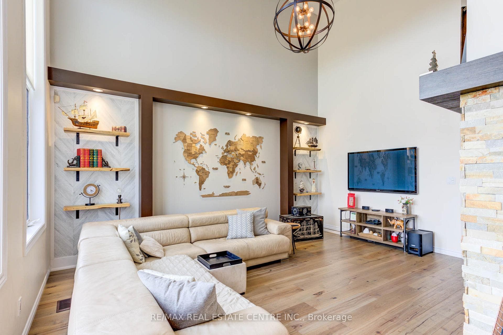 51 Creighton Avenue photo 8