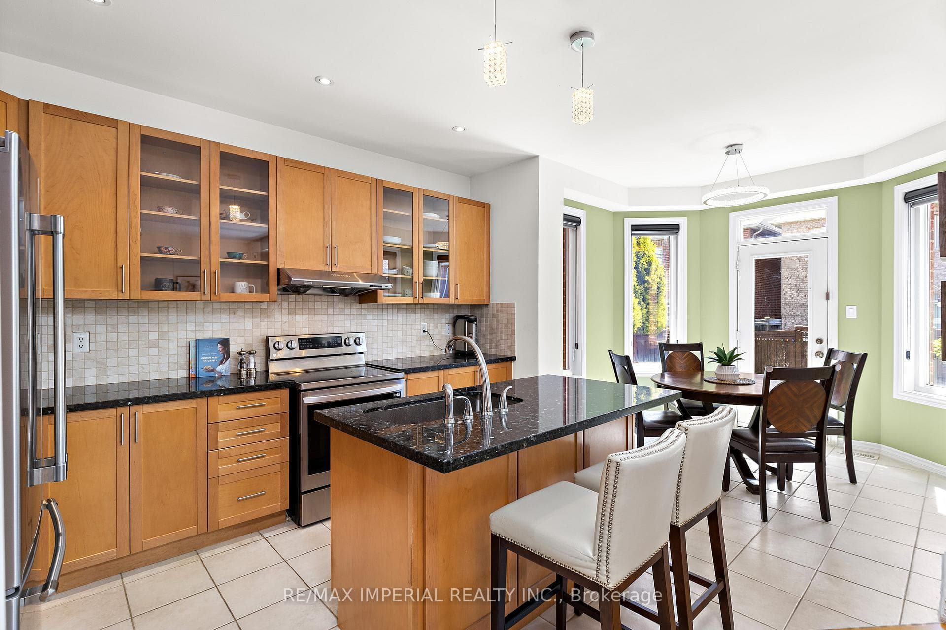2462 Kwinter Road photo 16