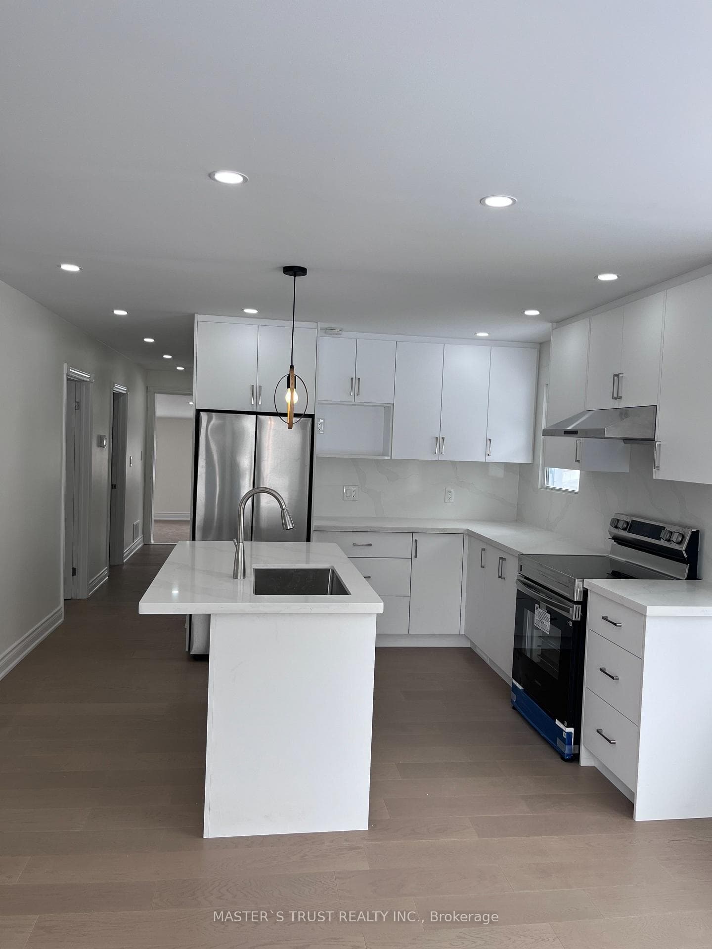 3965 Hilltop Road photo 12