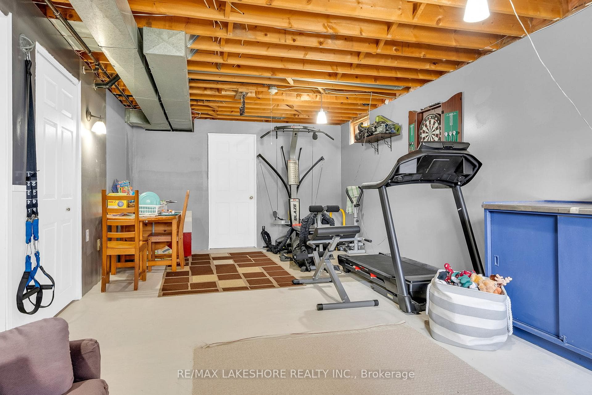 30 Hewson Drive photo 29