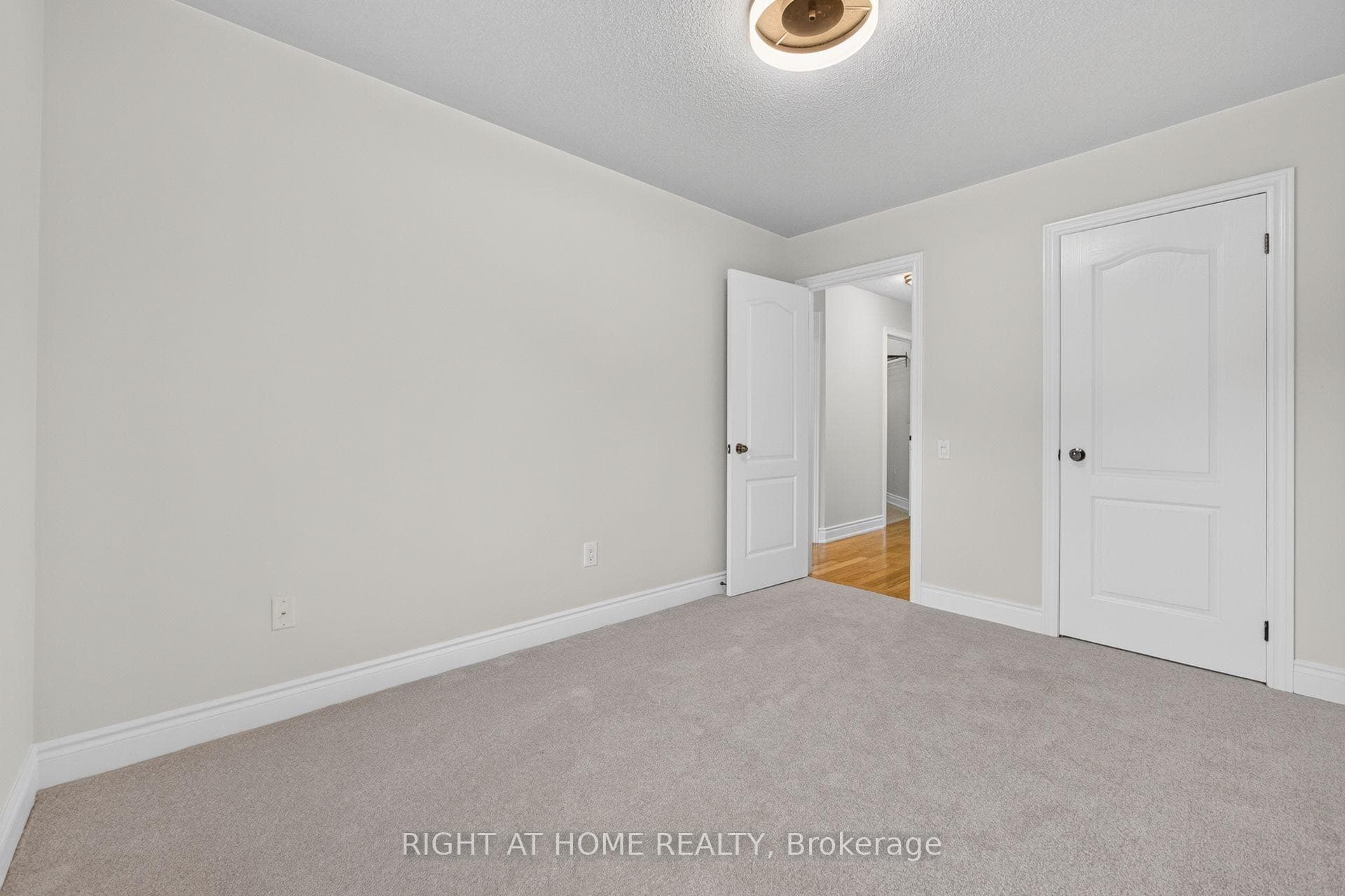 346 Creek Path Avenue photo 33