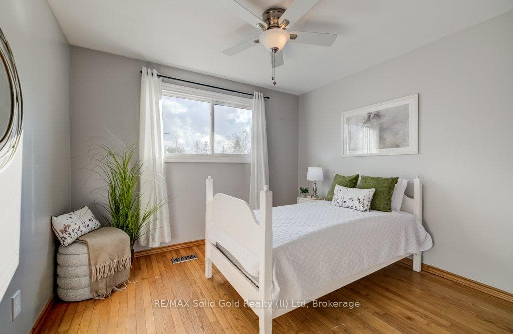 330 Daleview Place photo 22
