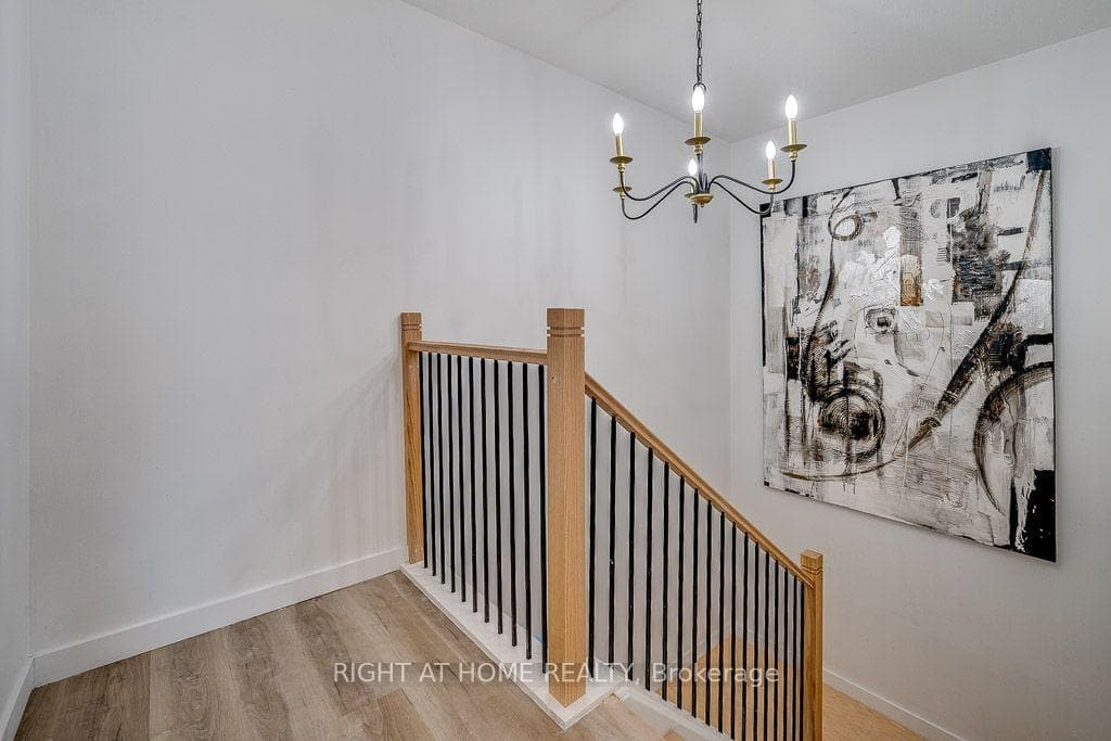 85 Winchester Drive photo 17