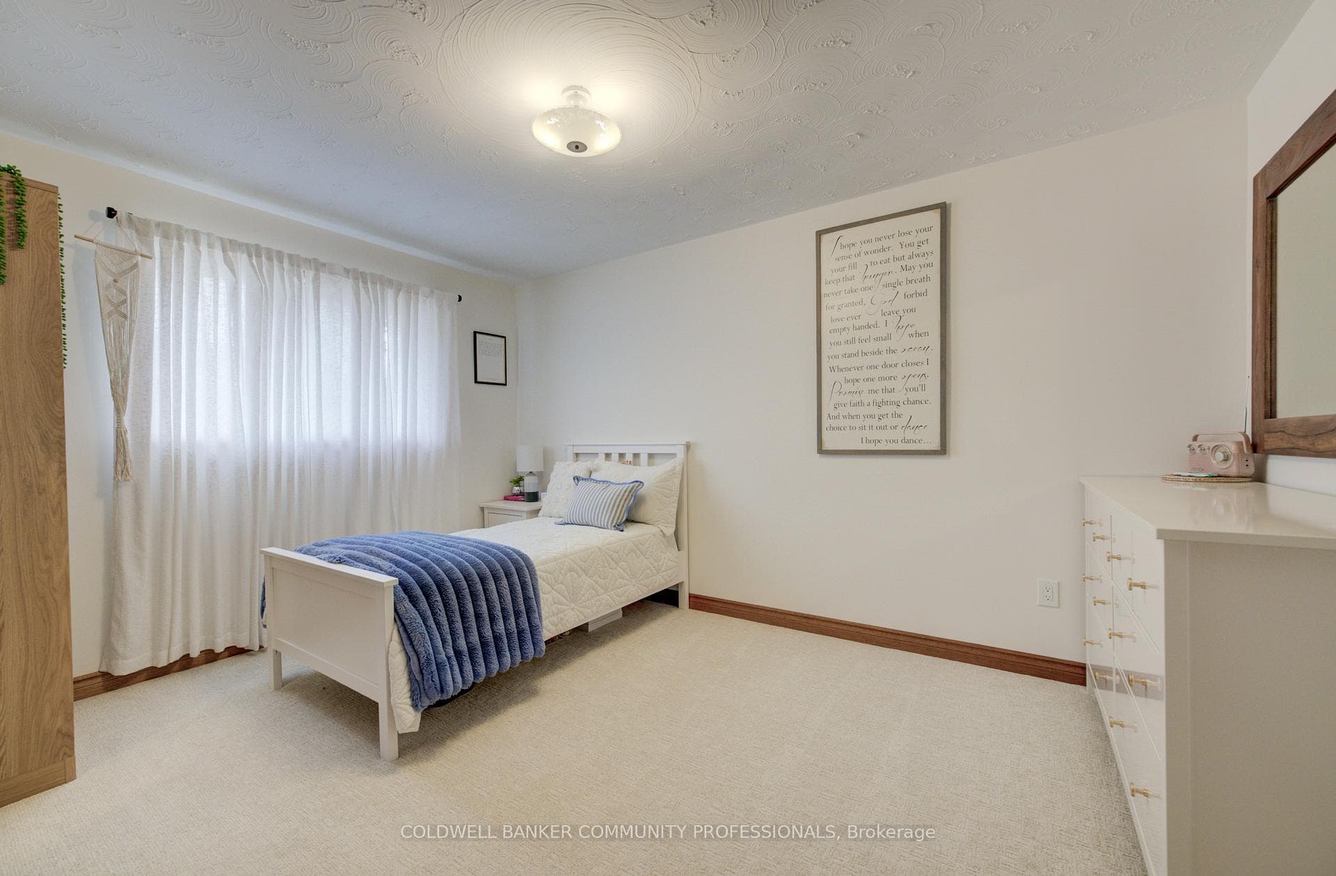 483 Dicenzo Drive photo 21