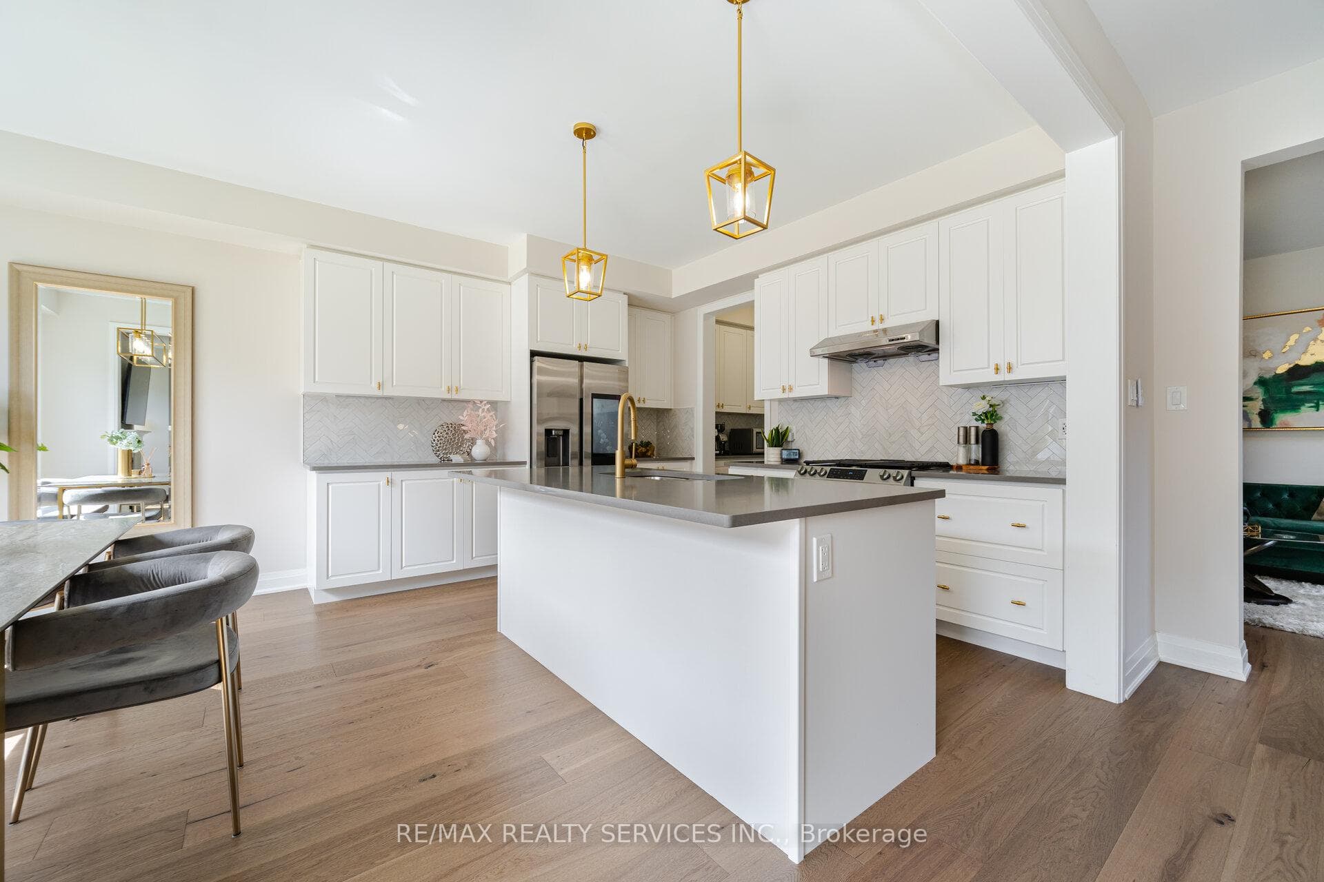 38 Petch Avenue photo 17