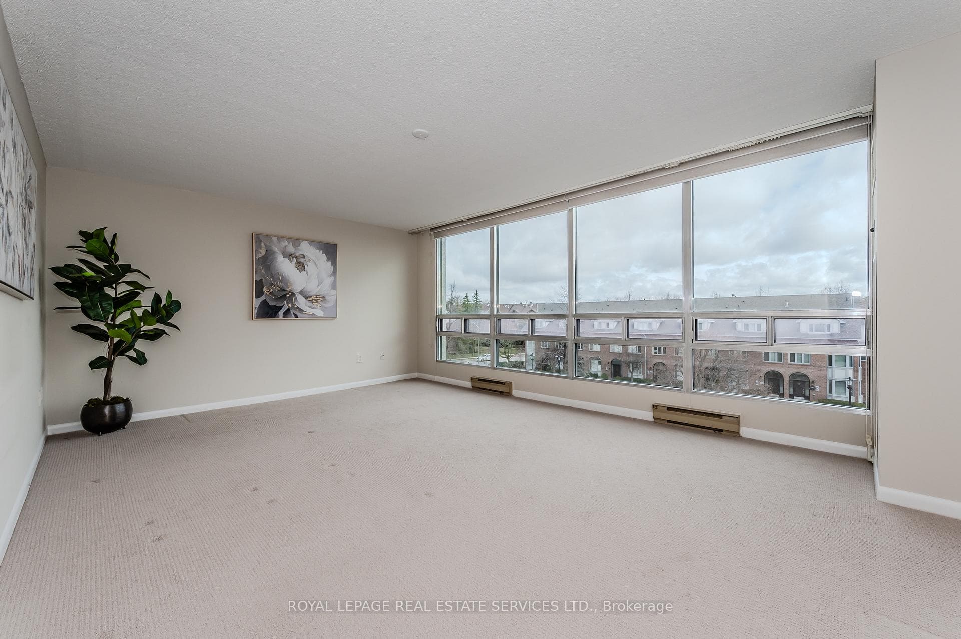 2170 Marine Drive Unit 407 photo 22