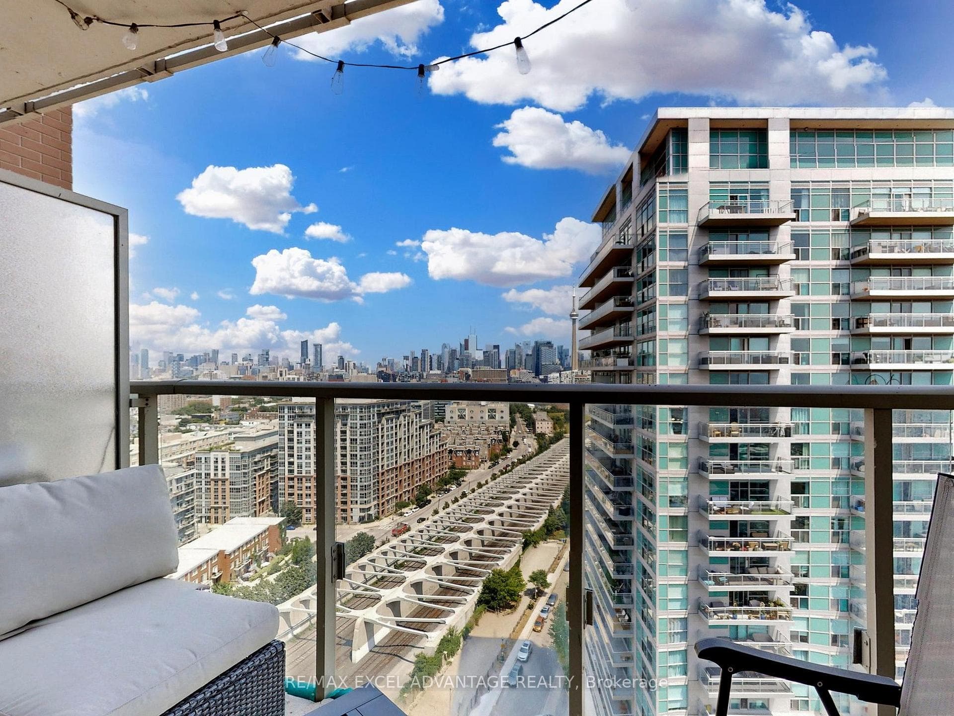 125 Western Battery Road Unit 2104 photo 11