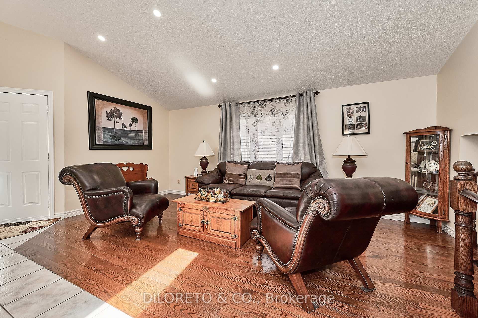 131 Ptarmigan Drive photo 5