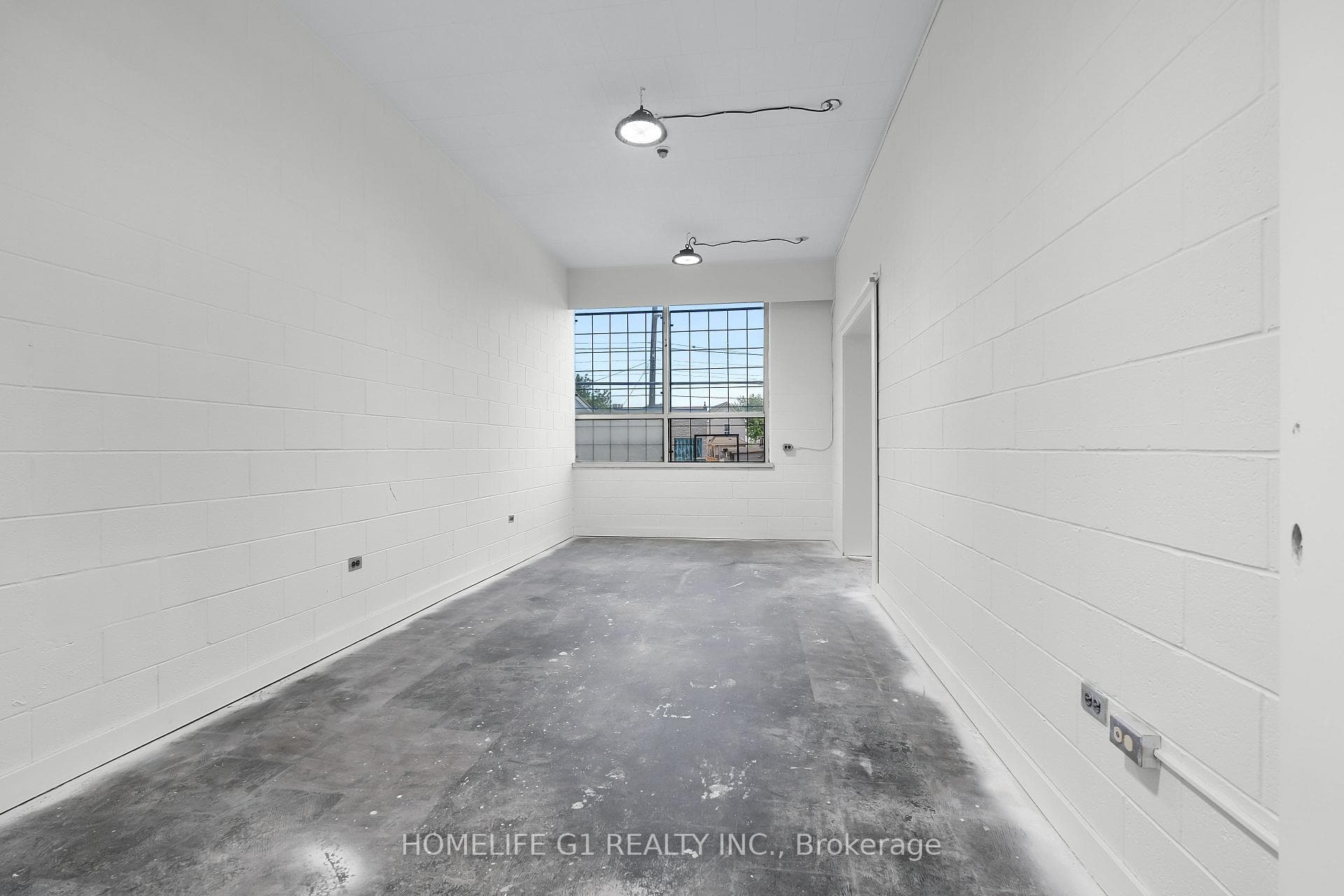 337 Gage Avenue photo 35