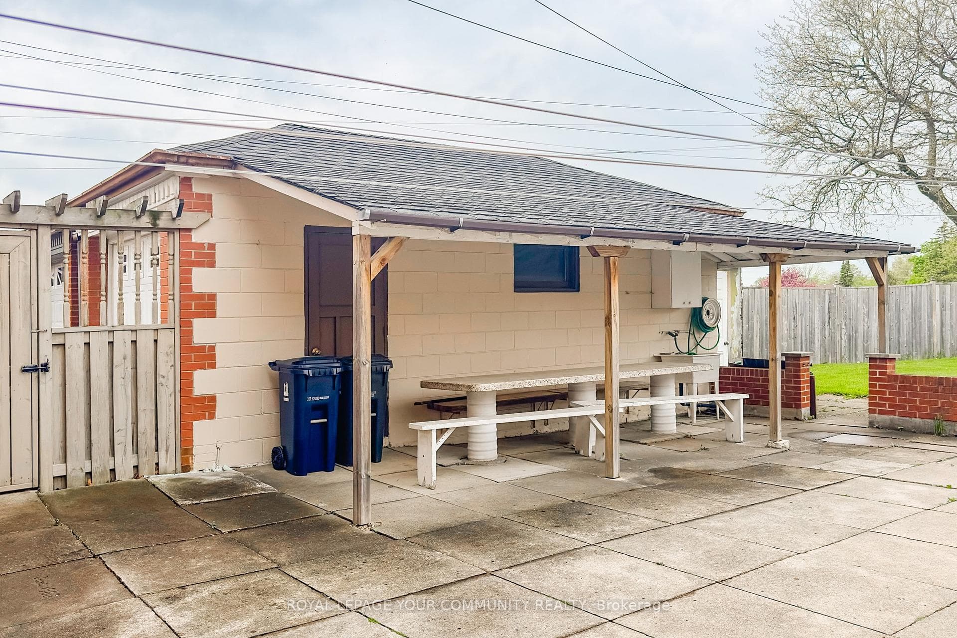 104 Giltspur Drive photo 20