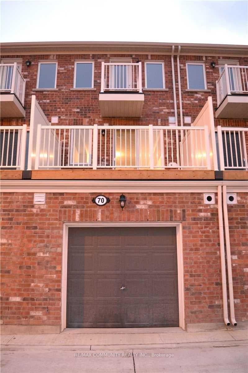 70 Jolly Way photo 2