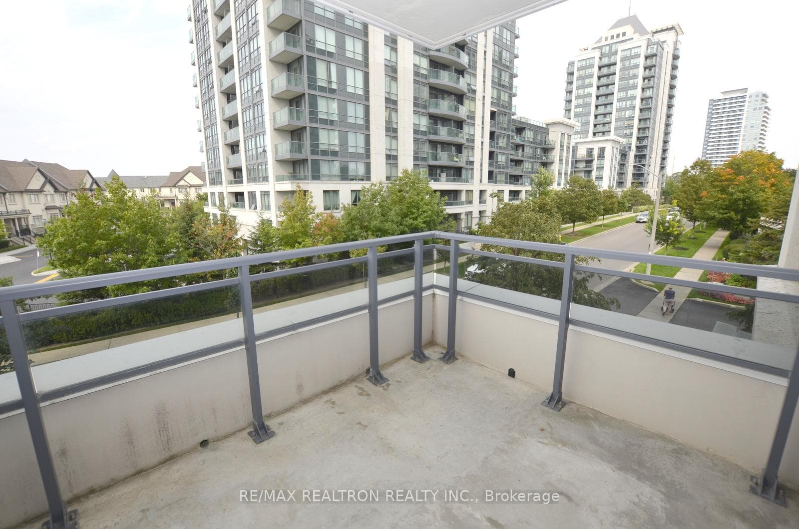 75 North Park Road Unit 302 photo 30